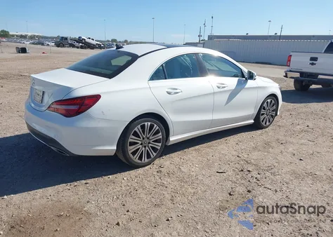 2018 Mercedes-Benz Cla 250 z USA, uszkodzony, nr VIN WDDSJ4EB8JN671207